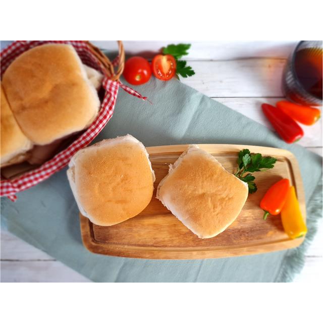 Semolina Bread Cakes