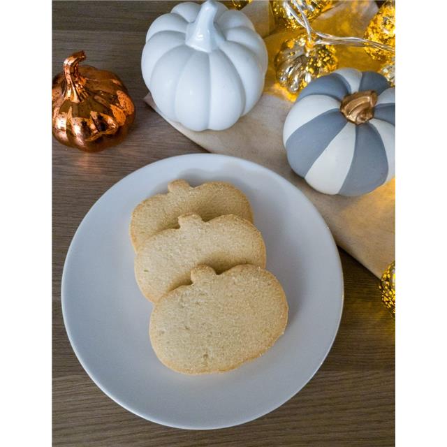 Shortbread Pumpkins